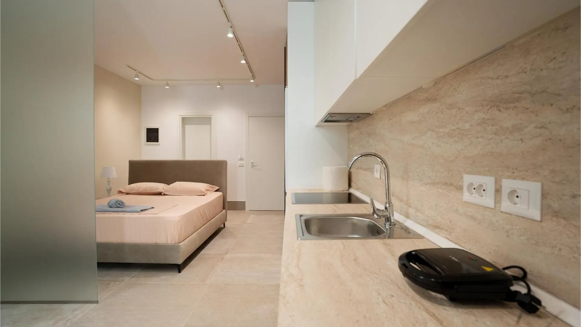 I&K Blloku Center Apartment Tirana