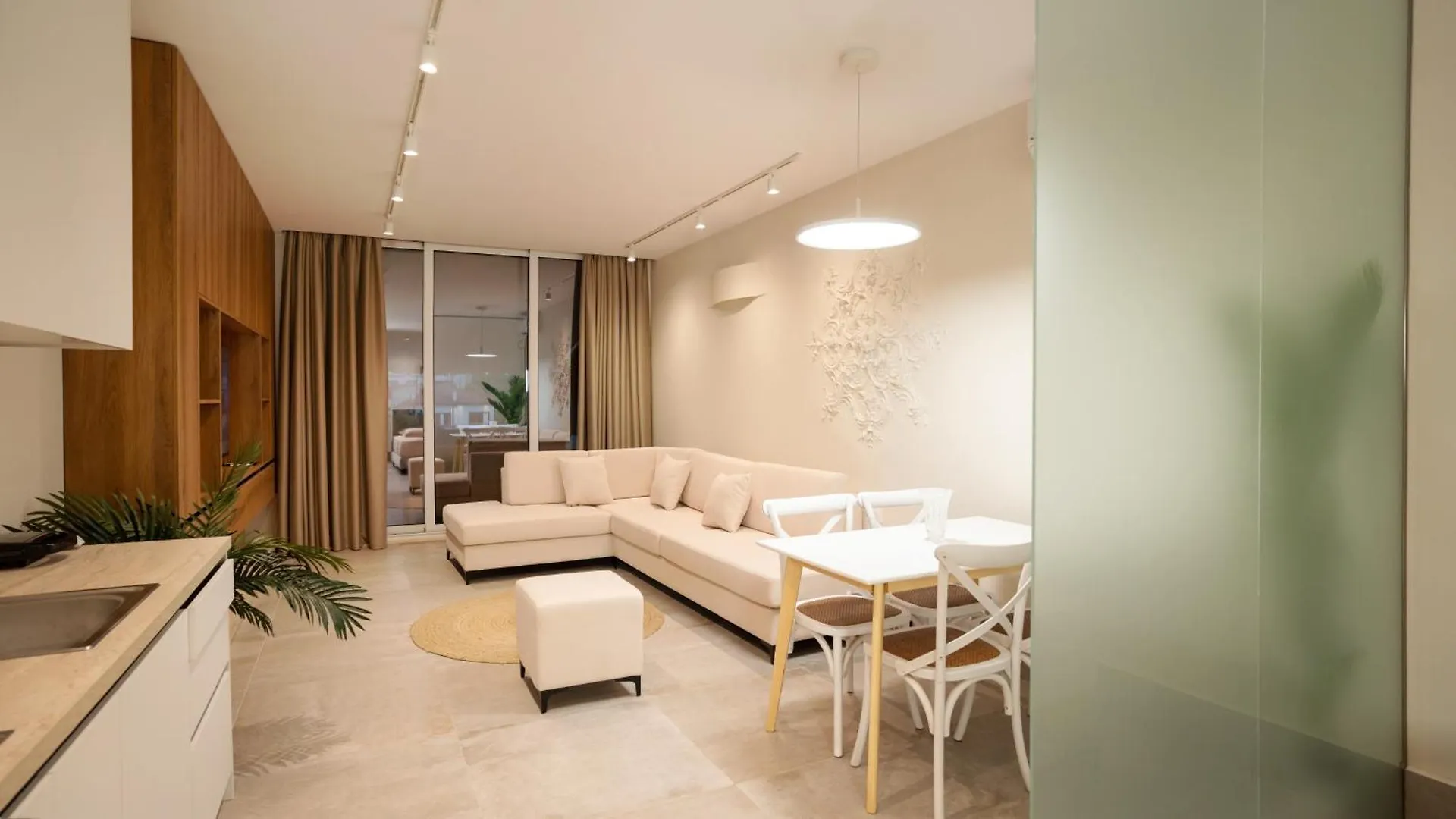 I&K Blloku Center Apartment Tirana